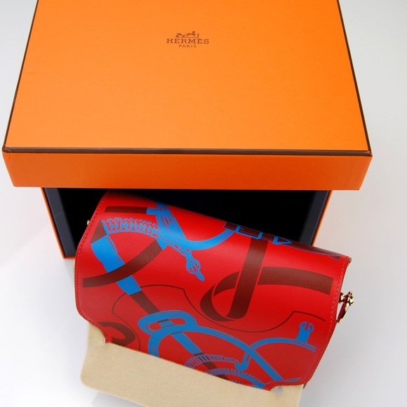 Hermes Roulis *RARE* brand new scarf print swift leather. - Picture 6 of 6